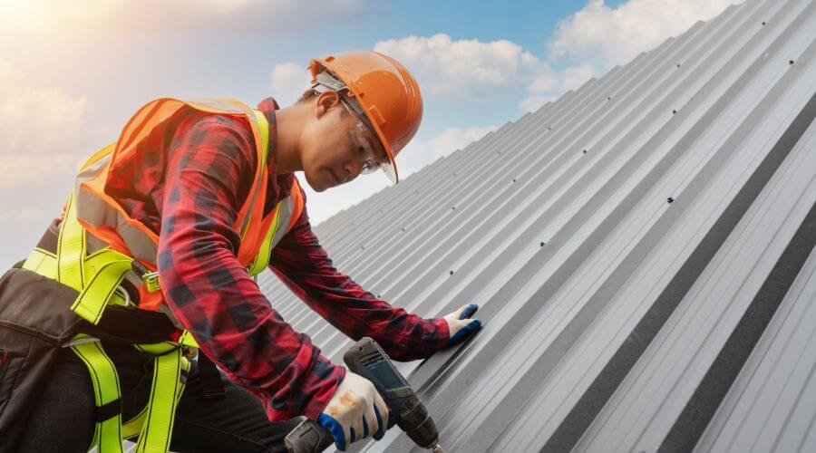 Professional Emergency Roof Repairs services in Mercer, ND